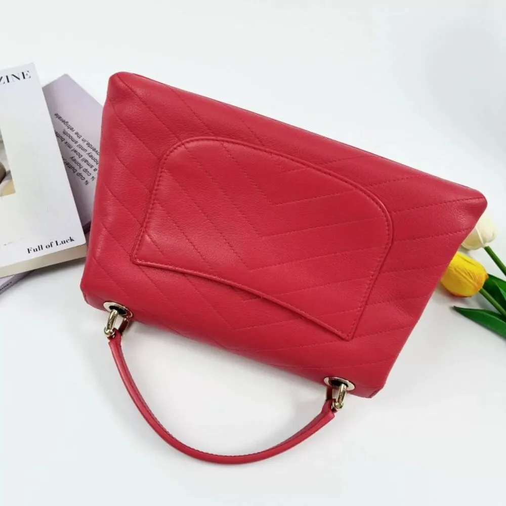 CHANEL brand color